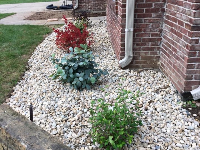 Rock Landscaper in Fishers Indiana